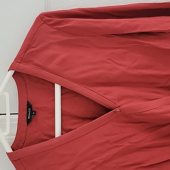RW & Co Blouse - Picture 3 of 5